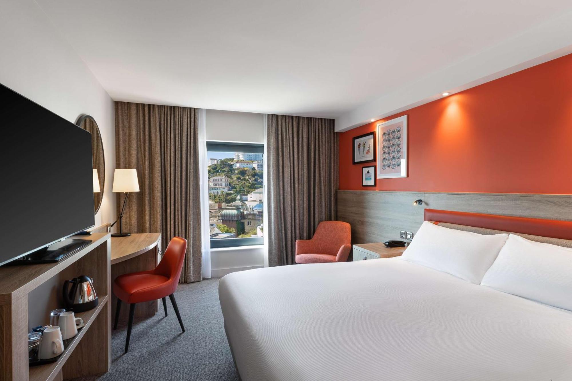Hampton By Hilton Torquay Exterior foto