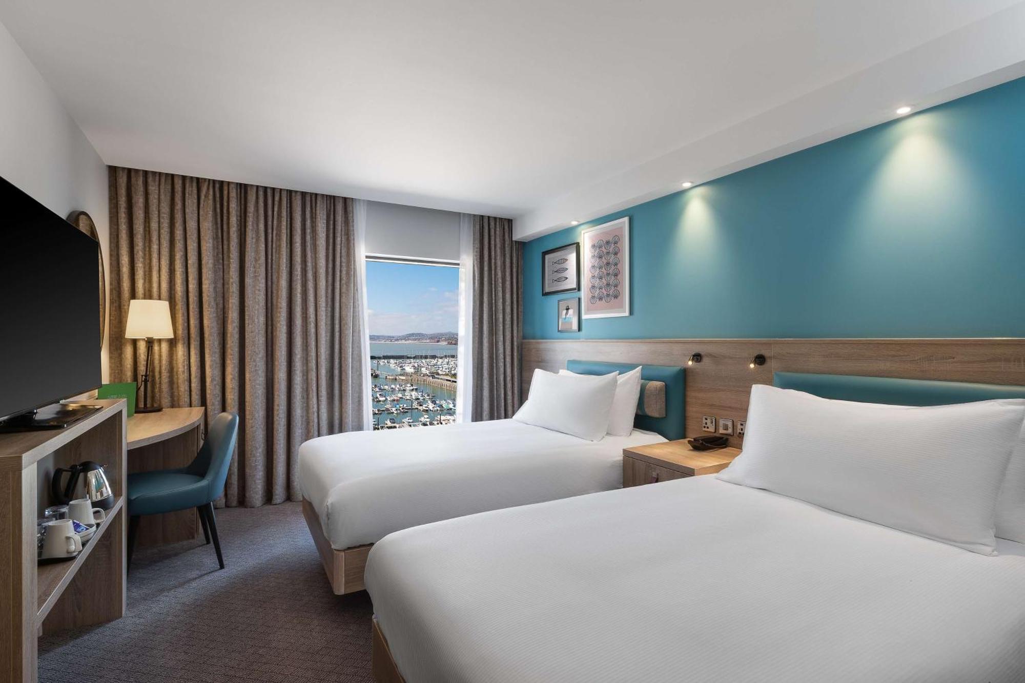 Hampton By Hilton Torquay Exterior foto