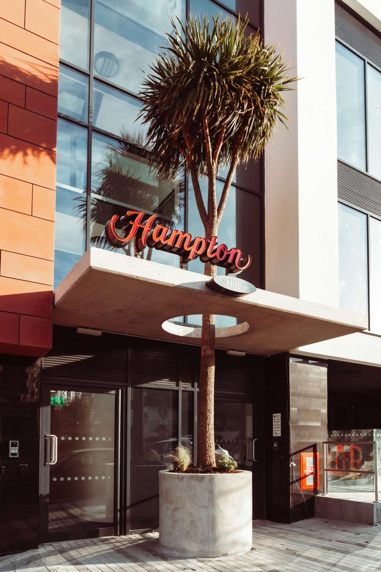 Hampton By Hilton Torquay Exterior foto